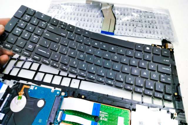 Laptop Keyboard Replacement